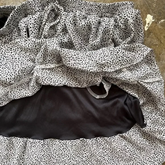 Sienna Sky XS Animal Print Ruffle Mini Skirt Lined Pockets Cheetah Leopard - Picture 2 of 3